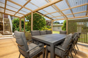 Time and Tide Pet Friendly 1 Min Walk to Beach, Culburra Beach